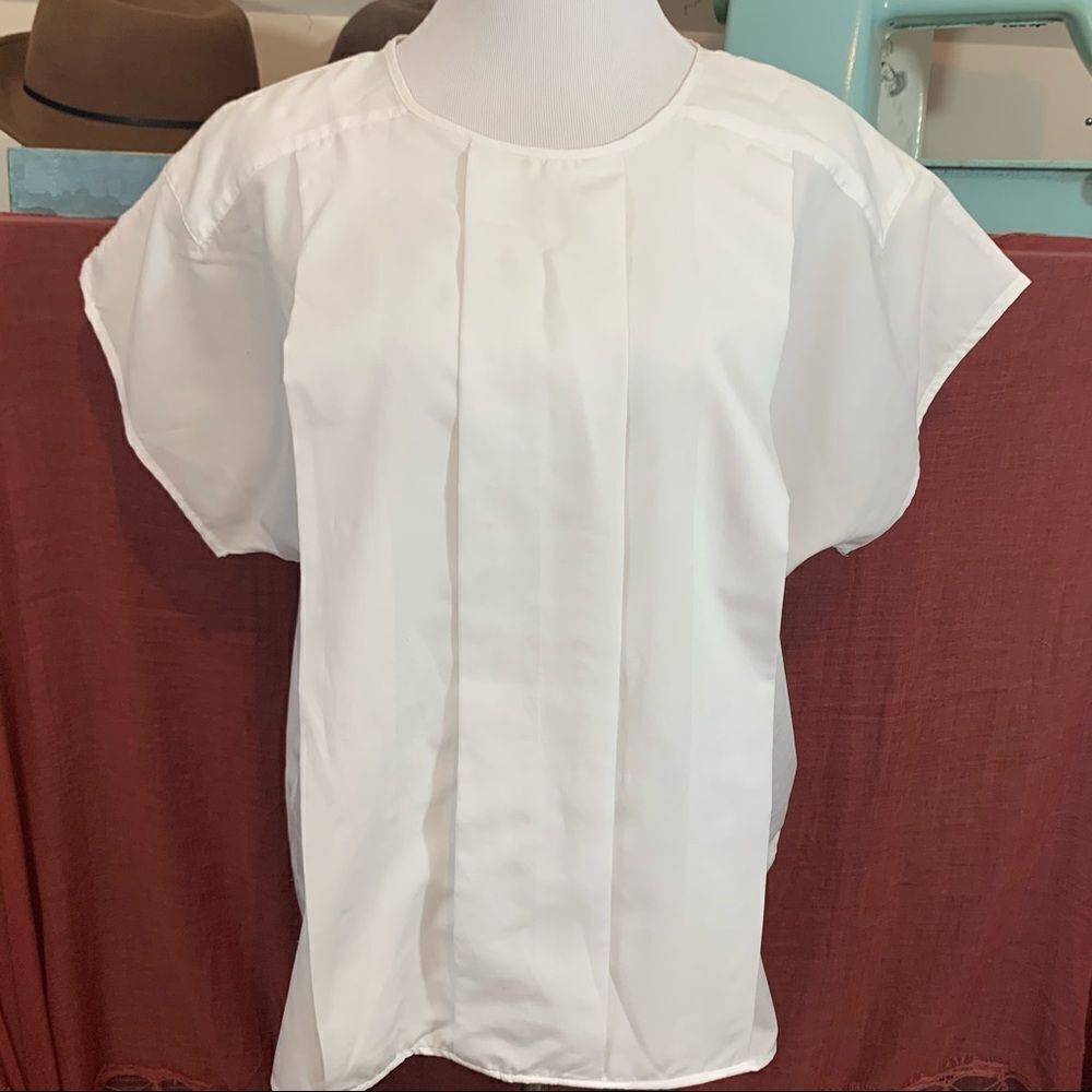 Vintage Diane Von Furstenberg white shell top